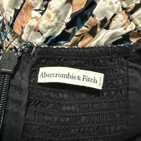 Abercrombie and Fitch Drama Puff Sleeve Floral Ruched Mini Dress Size Medium - Picture 5 of 11